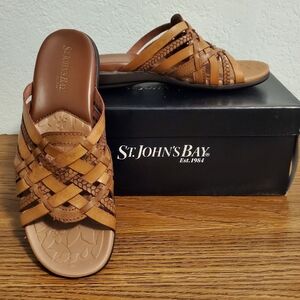 St John Bay women's slide on sandals
